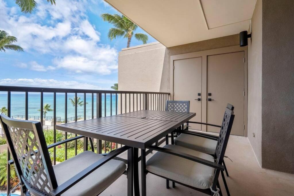 شقة Hale Ono Loa 403- Top Floor, Ocean View, & Complete Modern Remodel Kahana المظهر الخارجي الصورة