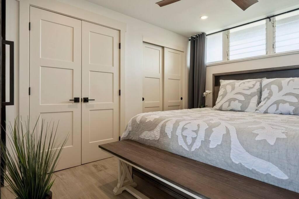شقة Hale Ono Loa 403- Top Floor, Ocean View, & Complete Modern Remodel Kahana المظهر الخارجي الصورة