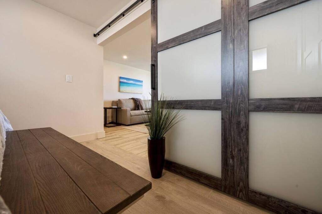 شقة Hale Ono Loa 403- Top Floor, Ocean View, & Complete Modern Remodel Kahana المظهر الخارجي الصورة