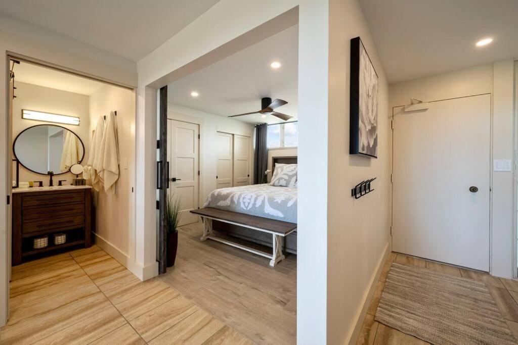 شقة Hale Ono Loa 403- Top Floor, Ocean View, & Complete Modern Remodel Kahana المظهر الخارجي الصورة