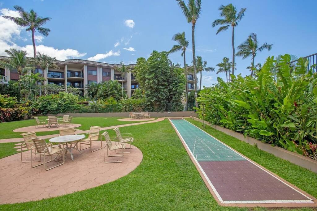 شقة Hale Ono Loa 403- Top Floor, Ocean View, & Complete Modern Remodel Kahana المظهر الخارجي الصورة